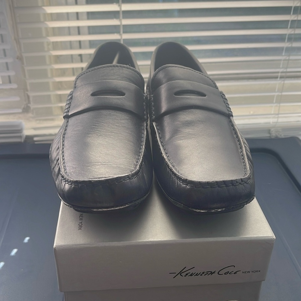 Kenneth Cole New York Navy Blue Loafer